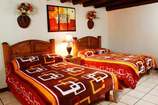 Hotel Dona Crucita Creel Exterior photo